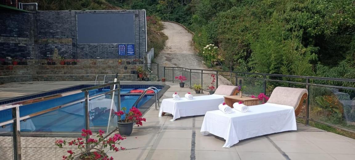 Grand Valley Resort 蒙纳 外观 照片